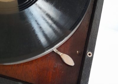1927 His Masters Voice HMV 101B - 11b07064 1291 498d b773 a08564f40dab